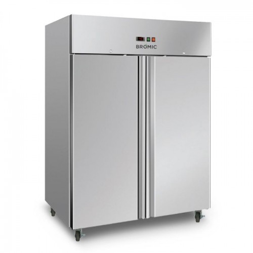 UF1300SDF-NR | 2 Door Upright Storage Freezer